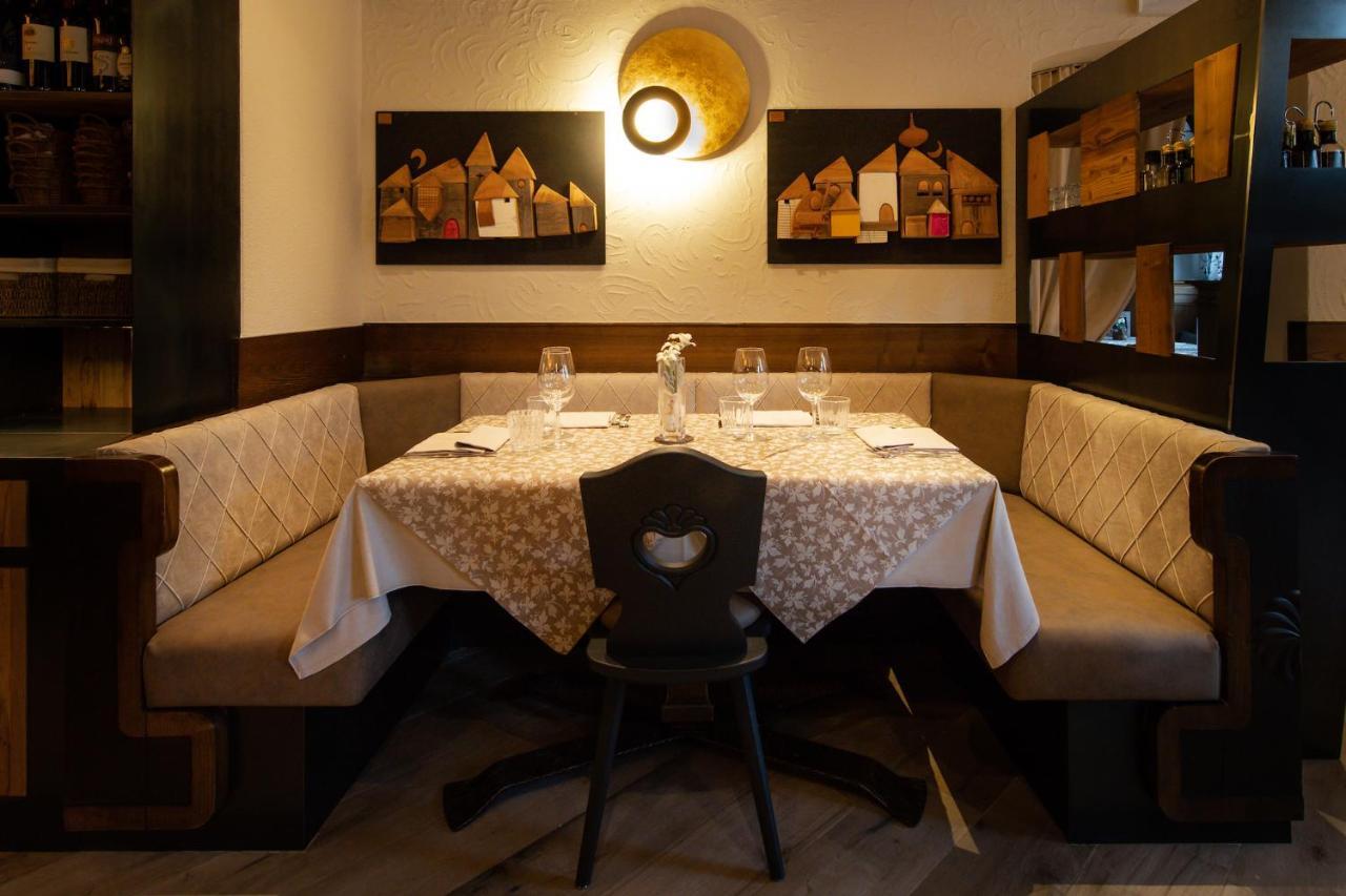 斯特拉酒店 莫埃纳 外观 照片